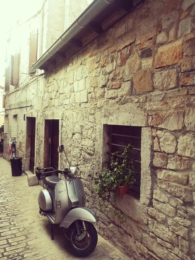 La Calletta Rovinj 0*,